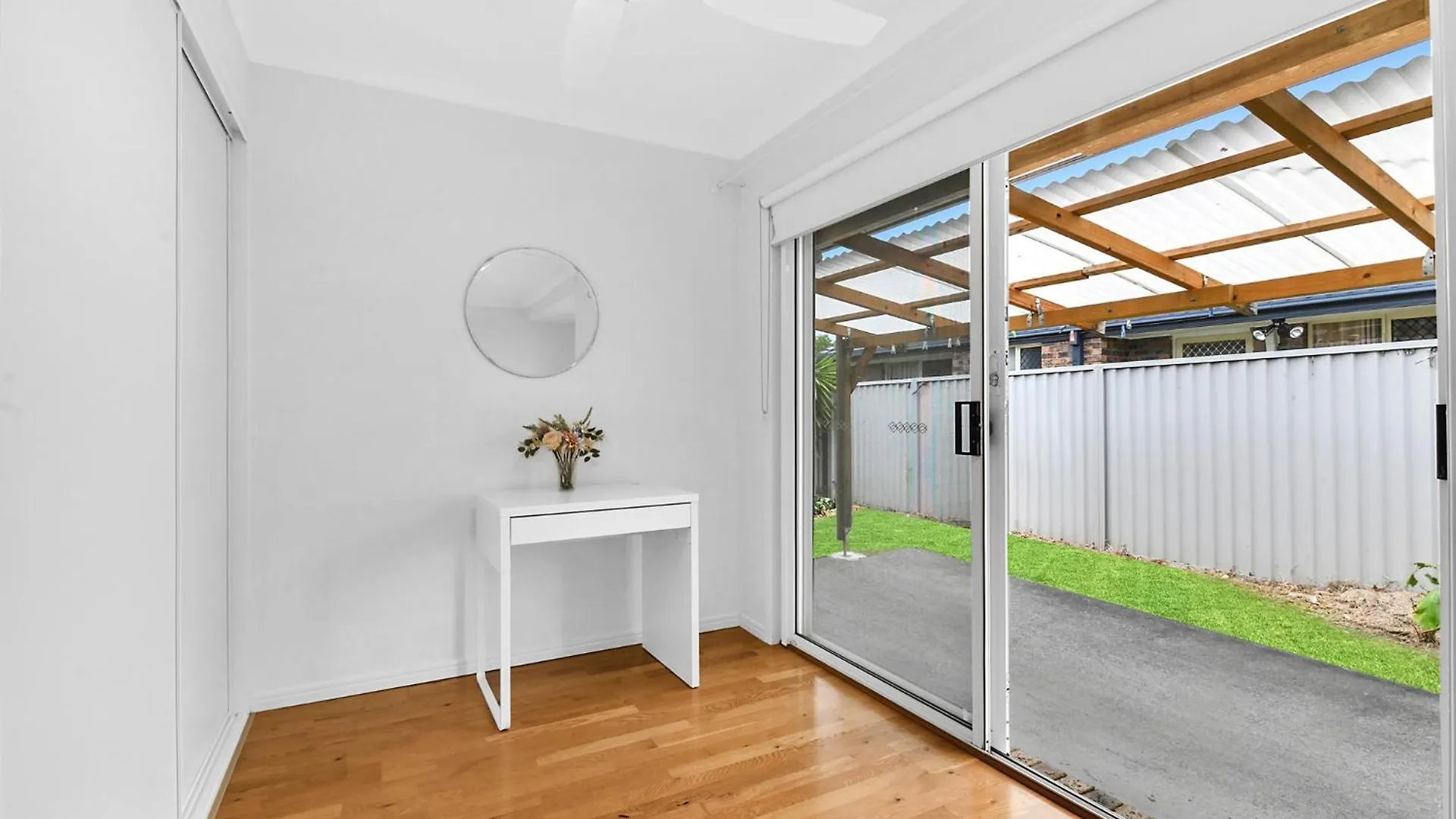 Tranquil 3-Bedroom Home In Heart Of Parkwood Gold Coast Holiday home